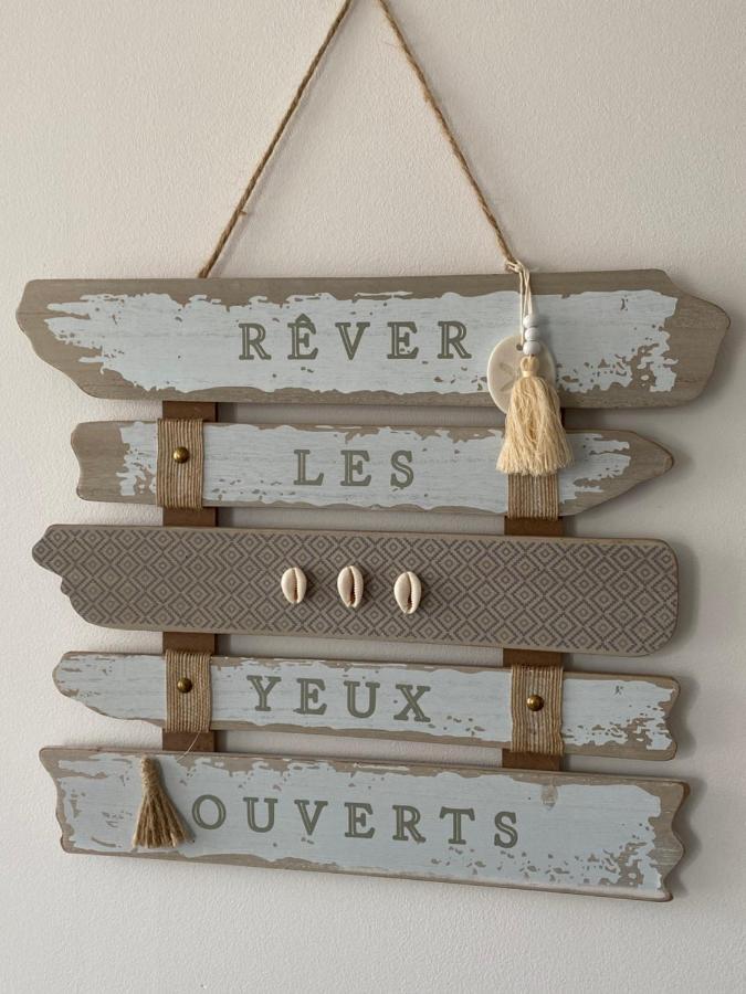 Le Presbytere Des Baraques A Bleriot-Plage - Apt 3 Sangatte Eksteriør billede