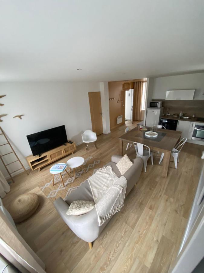 Le Presbytere Des Baraques A Bleriot-Plage - Apt 3 Sangatte Eksteriør billede